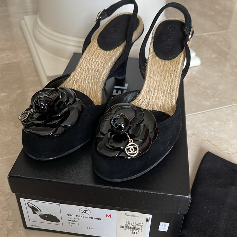 CHANEL Black Sandals with Floral Accent